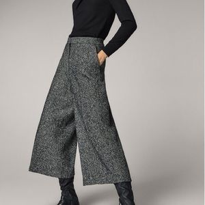 Massing Dutti wide leg black/white pant, Size 8/10